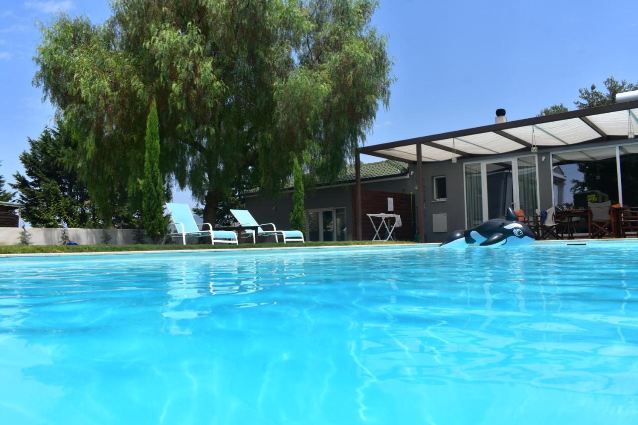 Pool Guesthouse Corinth Экстерьер фото